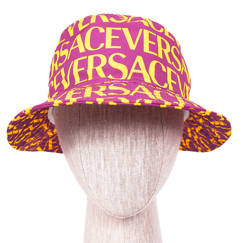 VERSACE バケットハット ピンク/レッド/ブラック 58 M NEW $475 VERSACE Pink YELLOW ALLOVER LOGO Signature Print