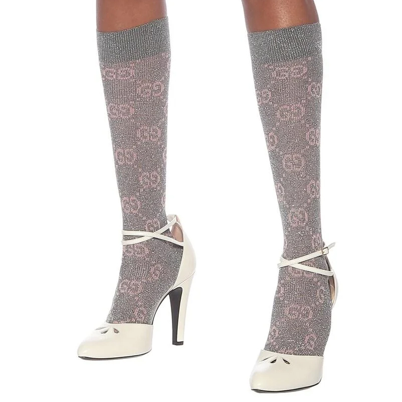 新品GUCCI GGロゴ ソックス グレー/ピンク M NEW $290 GUCCI Woman's Gray w/ PINK GG Logo Lame' Cotton Calf