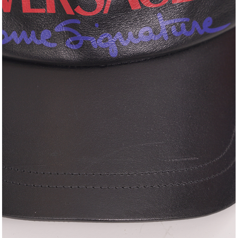 57 NEW $525 VERSACE Black Leather VINTAGE MEDUSA LOGO  display picture 1