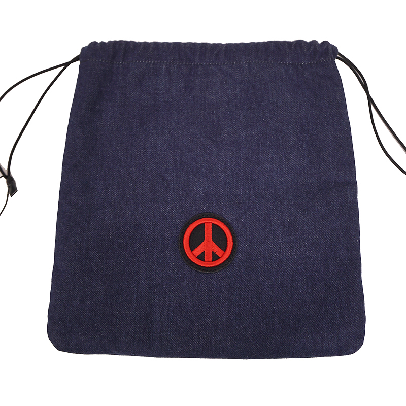 Miu_BAG_BluePatchDrawstring05.jpg Miu_BAG_BluePatchDrawstring05.jpg
