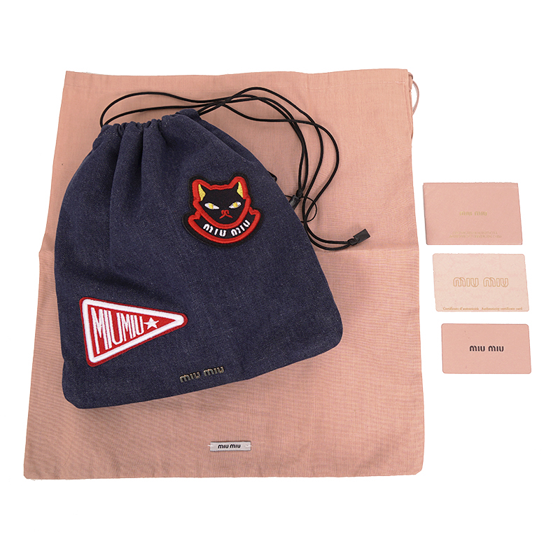 Miu_BAG_BluePatchDrawstring10.jpg