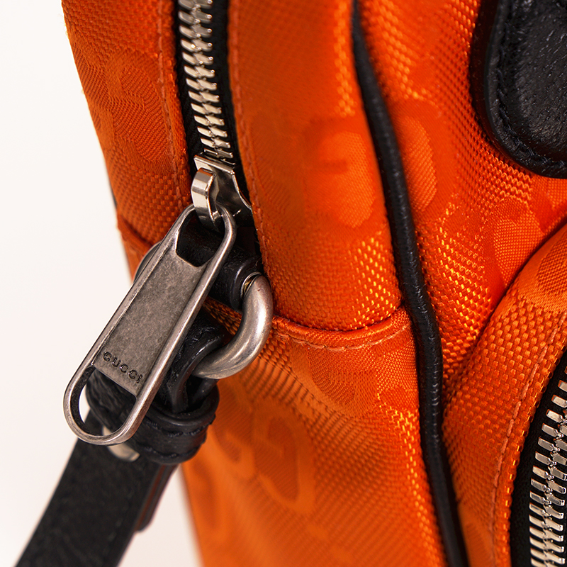 NEW $1,125 GUCCI Orange OFF THE GRID Nylon Monogram Shoulder NEW $1,125 GUCCI Orange OFF THE GRID Nylon Monogram Shoulder