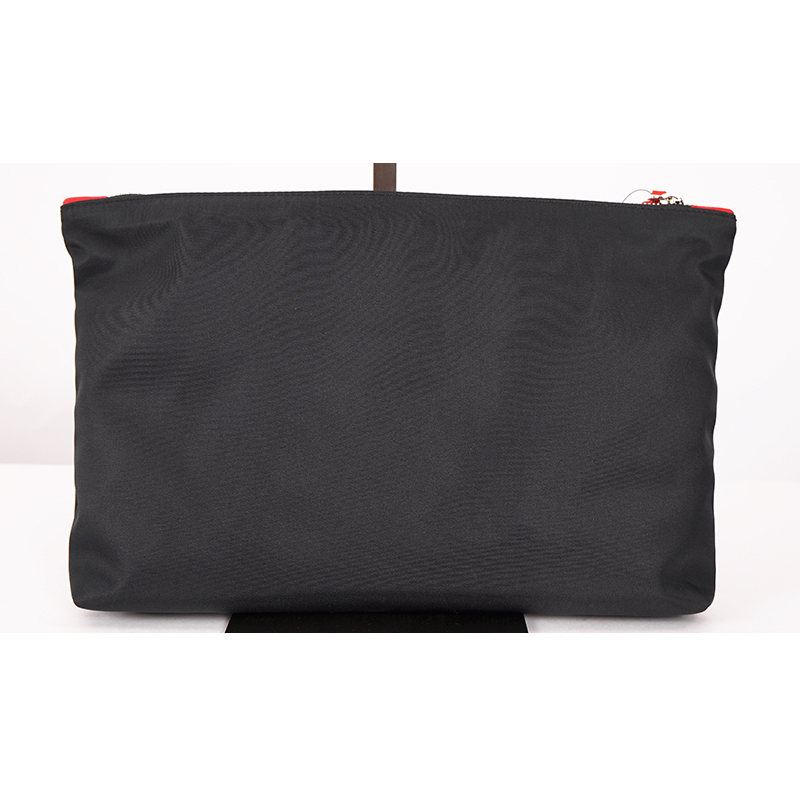 NEW $495 ALEXANDER MCQUEEN Black Nylon SKULL PATCH Pouch ZIP TOP