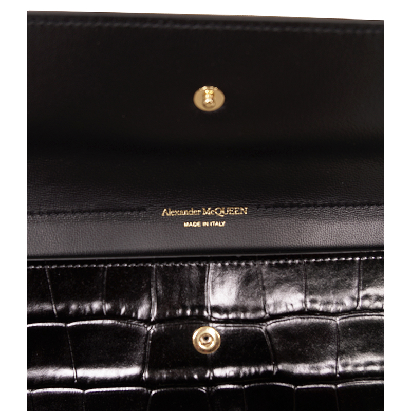 美品 ALEXANDER McQUEENエンベロープ型クロコレザークラッチバッグ NEW ALEXANDER MCQUEEN Black Croc-Embossed Leather GOLD SKULL