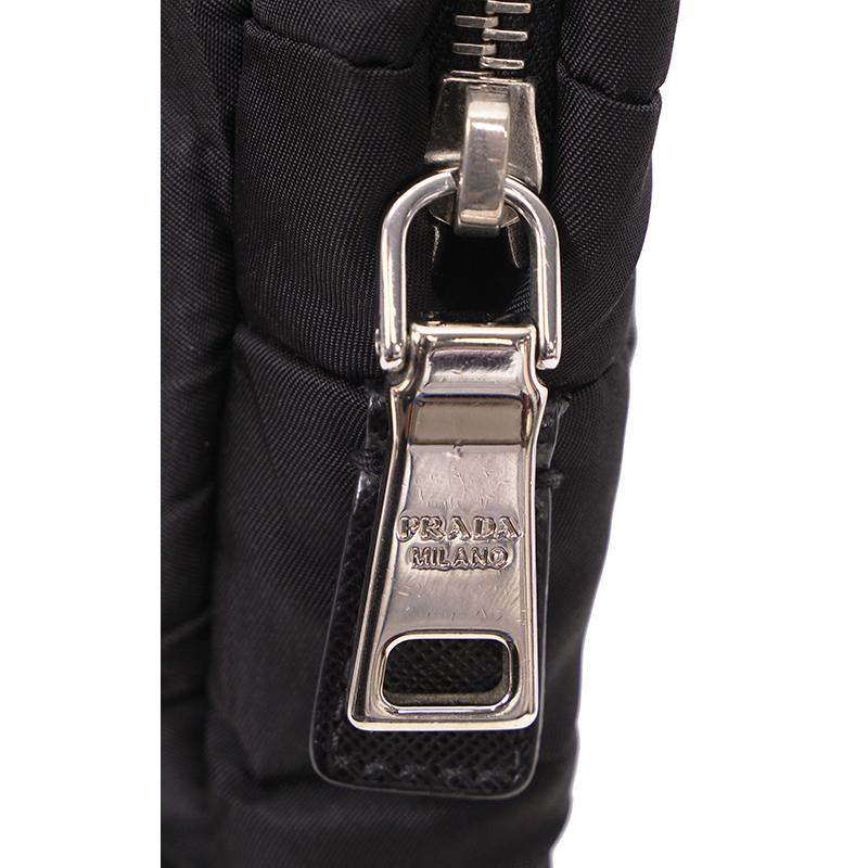 VINTAGE 2010 PRADA Black PADDED QUILTED Logo Nylon Vertical TECH