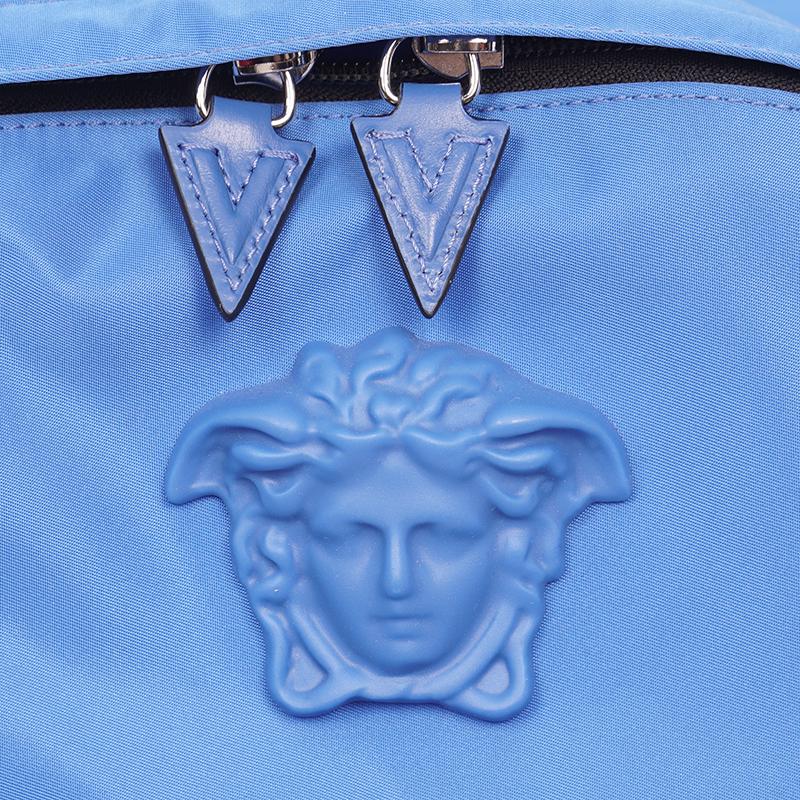 NEW $1,250 VERSACE Blue Nylon LA MEDUSA LOGO Travel Bag  display picture 1