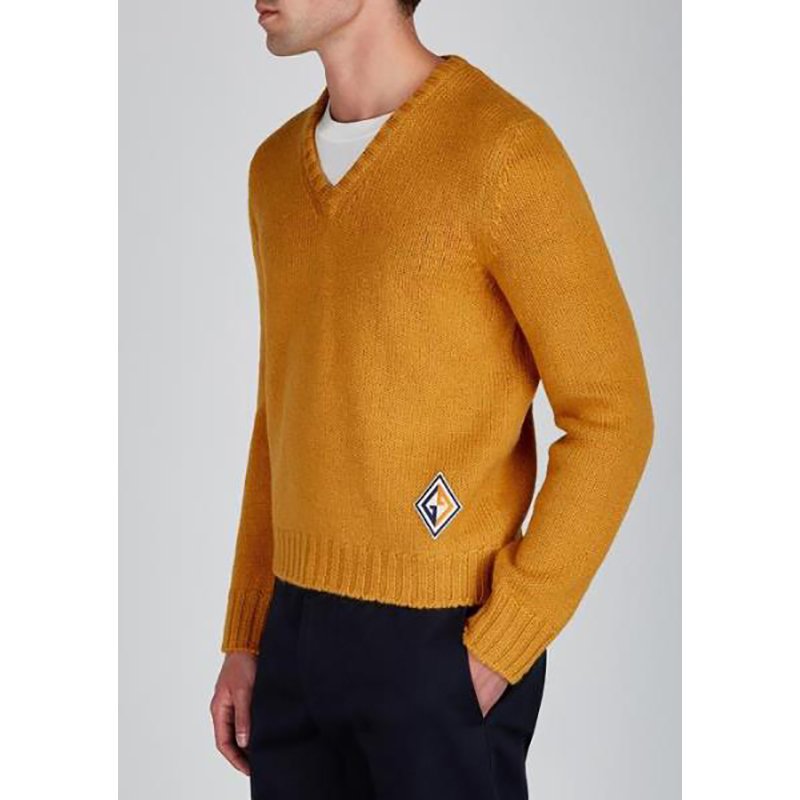 M NEW $980 GUCCI Men Mustard Yellow Wool Knit GAME GG LOGO PATCH V