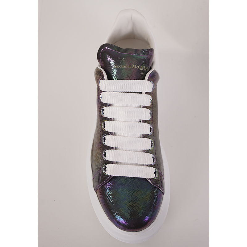 37 NEW $680 ALEXANDER MCQUEEN Petrol STINGRAY LEATHER Iridescent